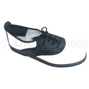 BS7139 Bleyer Saddle in white and black